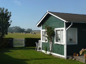 STIHUSVEJ 5 - LYSTRUP STRAND, sommer 2009.jpg STIHUSVEJ 5 - LYSTRUP STRAND, sommer 2009.jpg